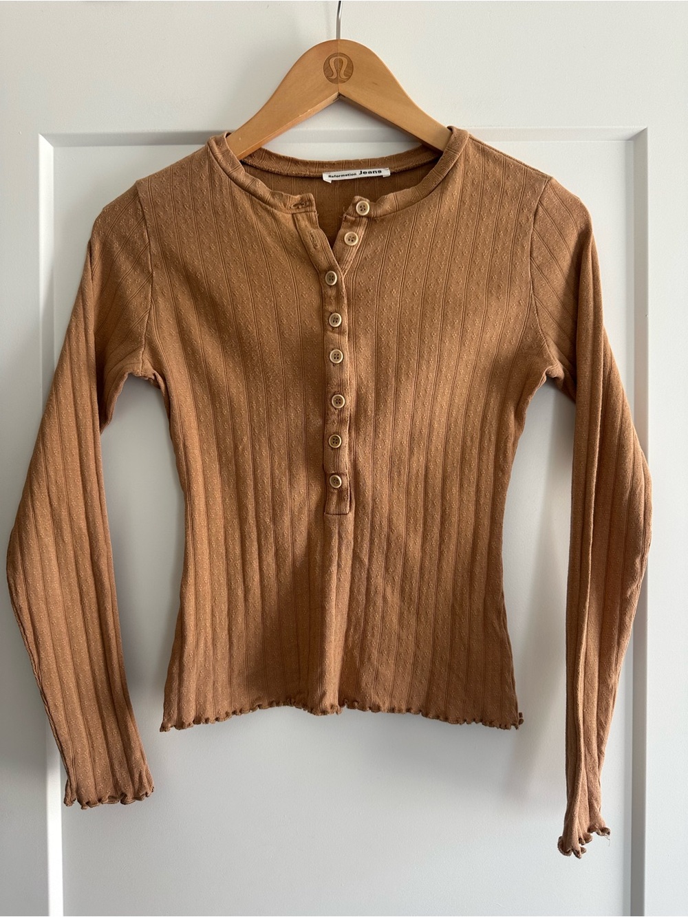 Reformation Ribbed Long Sleeve Henley Size XS